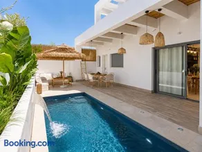 Turquoise chalet - Luxury 3BR Apartment with Private Pool - Image 1
