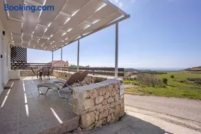 Casa vacacional con terraza | Vistas a la montaña - Image 3