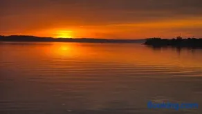Coorong Lakeside Cottage - Image 1