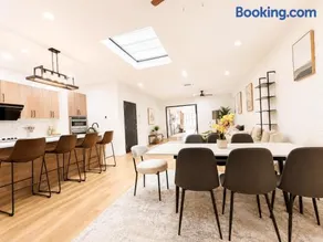 Nolita 6 bedrooms 2BA Loft - Image 3