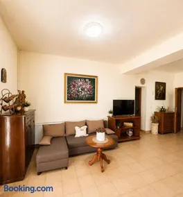 Sunset Villa Surduc - Image 4