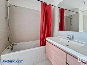 Beautiful T2 apartment near La Défense and Paris - Image 1