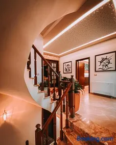 Triena Rooms - Image 2