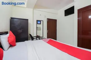 Hotel O Red Rose Residency - Image 1