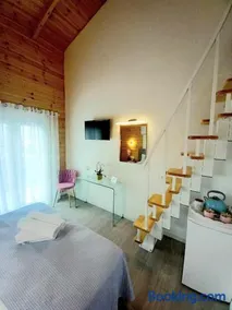 Divine Studios Elafonisos B2 - Image 5