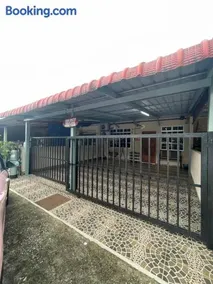 Cibung Homestay Taman Gemas Indah - Image 2