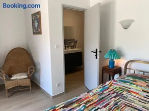 Chambre indépendante dans villa bord de mer - Image 2