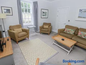 Crown Cottage - Image 3