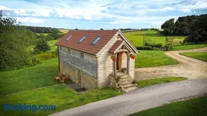 Orchard Barn - Image 2