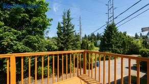 Seattle Hillside Escape with Decks & Scenic Views - Image 2