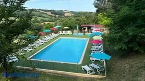 ZEcamping 3 étoiles animaux acceptés et piscine au milieu des collines - Image 2