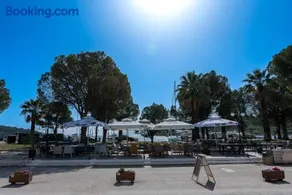 Onar hotel - Image 1
