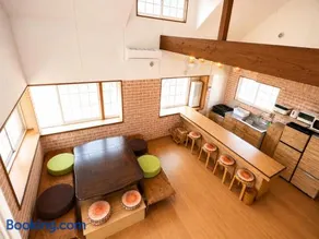 OGU HOUSE Star - Image 1