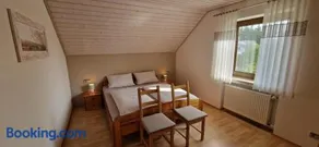 Apartment mit Grill, Terrasse und Garten - Image 3