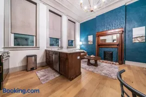 Peacock Suite - Image 3