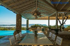 Merveilleuse villa avec piscine et terrasse - Image 4