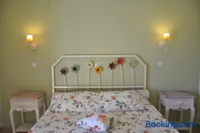 Taxi Driver Apartments - Image 3