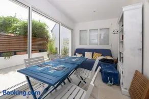 Ty Laouen Saint Cado - Image 1