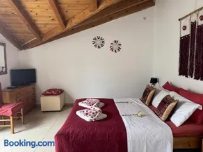 FILOXENIA Apartment 9 - Image 4