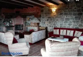 La Rectoral de Valdedios.Casa rural con chimenea - Image 3