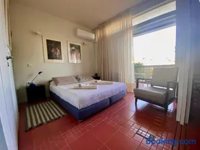 Argyro suite Rafina - Image 1