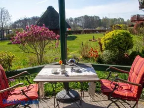 Children-friendly holiday apartment with barbecue, garden & terrace | Lake view - Image 2