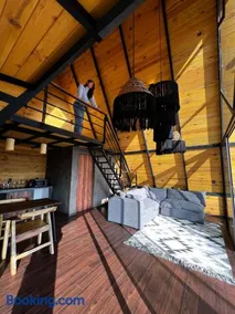 Woodland Cabins - Image 2