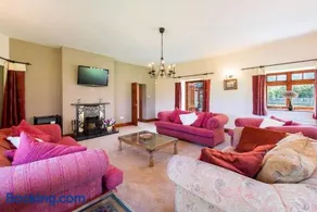 Super Spacious Country house pet/party friendly. - Image 3