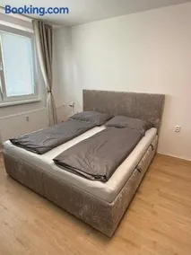 Stylish New Apartment with Parking Place - Image 2