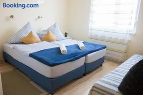 Azúr Apartman Keszthely - Image 5