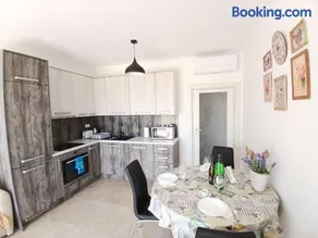 Omega Apartments - Image 5