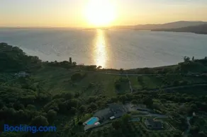 Luxury Estate Villa Trasimena Lake - Image 4