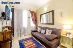 aloha apartments - Image 2