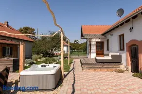 Tiszatardos Guesthouses - Estate Houses - 3 Houses , up to 15 Guest, 3000 sqm - near Tokaj & Tisza - Image 3