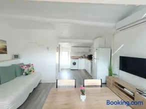 Au centre de Fréjus Charmant appartement - Image 1