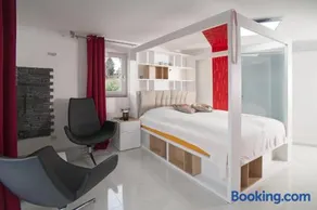Designpension Idyll Nr21 Hotel Garni - Image 1