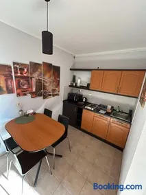 Salt Hill Apartman No 19 - Image 3