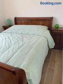 Logement : 2 chambres (5 couchages), salle de bain - Image 2