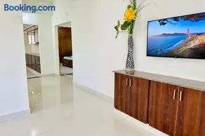 Tirupati Homestay- PRIDE Free Breakfast - Premium 3BHK AC - Flyover to Alipiri gate - WiFi - Android TV - Ragunatha Resorts - Easy access to visit all Temples - Image 5