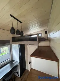 Tiny House - Image 5
