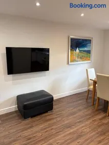 Margo's Place - Image 3
