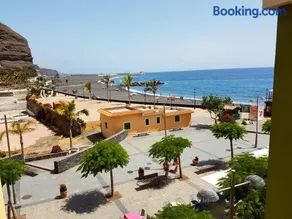 PLAYA PUERTO TAZACORTE Modern Beach Apartment - Image 2