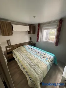 Camping les Cigales - Mobil-home 6 personnes - Image 2