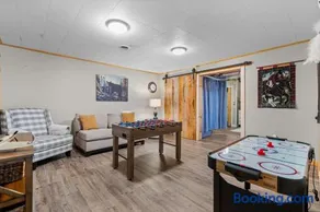 A Serene Smoky Escape Hot Tub, Pigeon River, Fire Pit, Mountain Views - Image 1