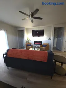 StarLuxe Stay and Play - Image 2