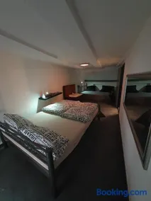 "Bedroo" Ferienwohnung am historischen Hafen - Image 2