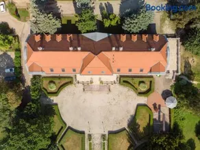 Teleki-Wattay Kastélyszálló - Image 2