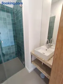 Ocean & Countryside Apartments - Image 3