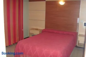 Hotel Embajador - Image 3
