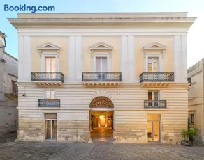 Palazzo Galluccio - Image 2